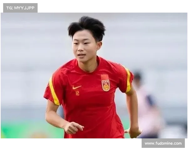 法甲女足联赛激战正酣 揭秘新赛季竞争格局与明星球员风采 法甲女足联赛激战正酣 揭秘新赛季竞争格局与明星球员风采